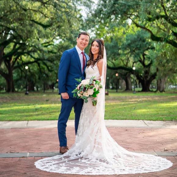 Meet your Posher, Ali - Picture 1 of 1